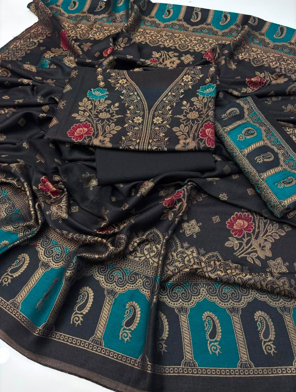 PASHMINA WOOL THREE PIECE